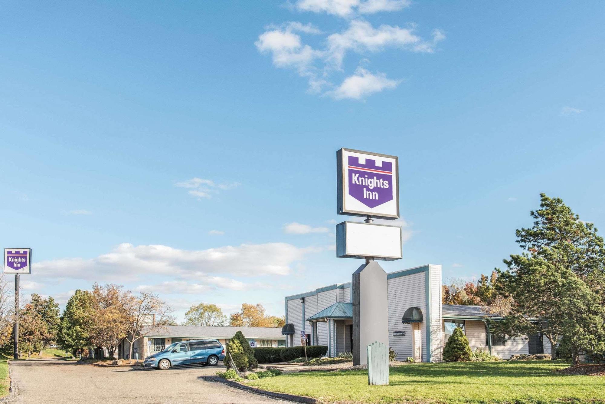 Knights Inn Canton Zewnętrze zdjęcie